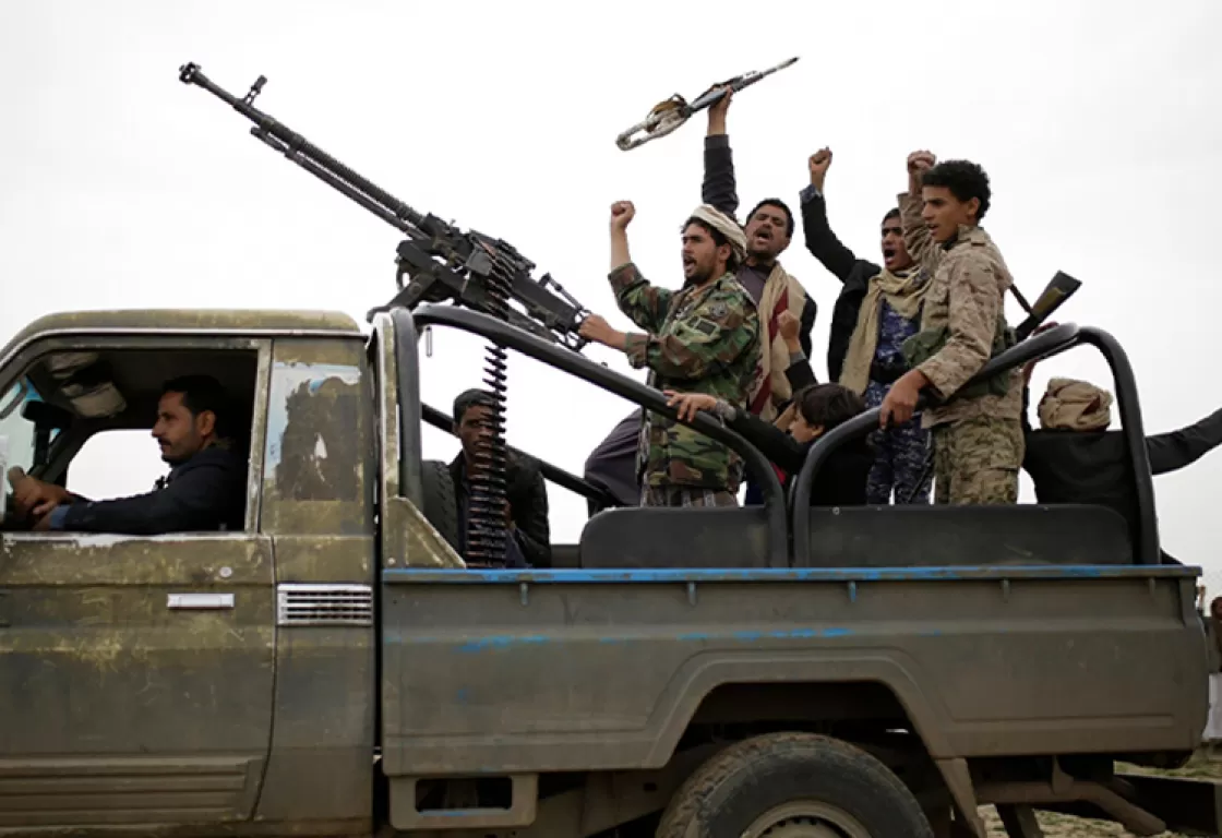 ميليشيات الحوثي الإرهابية تستعرض قوتها