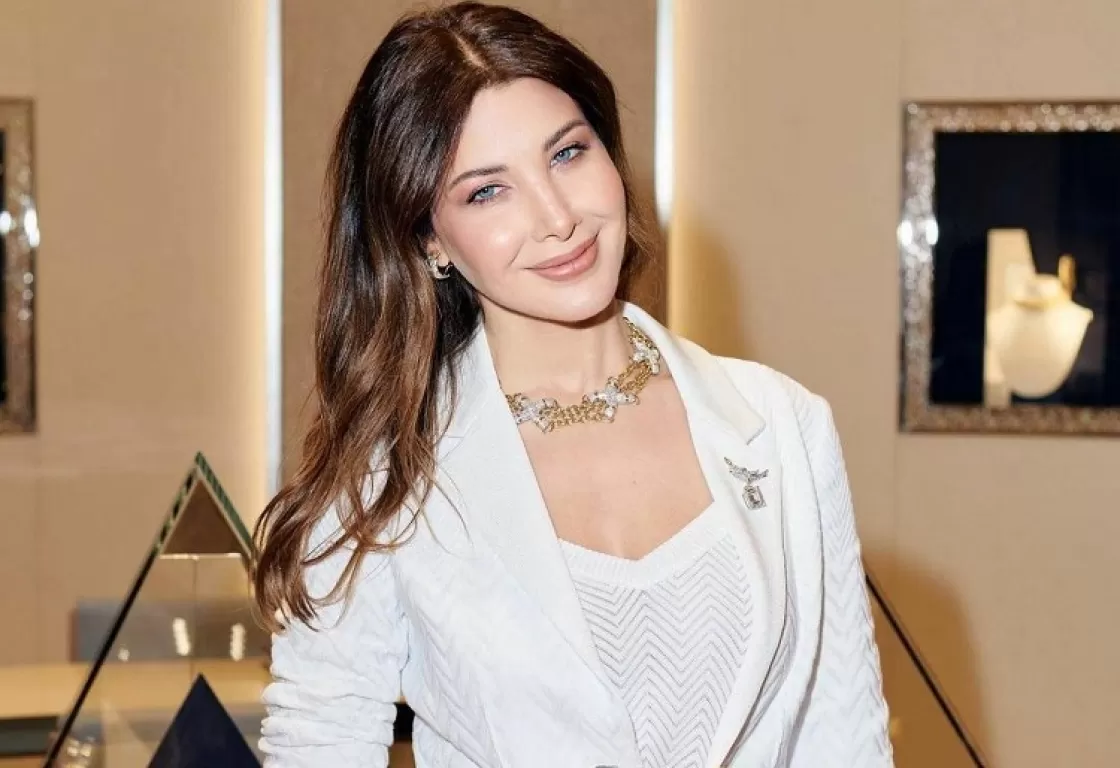 فستان نانسي عجرم بالأردن يثير الجدل .. فكم يبلغ سعره ؟ فستان نانسي عجرم بالأردن يثير الجدل .. فكم يبلغ سعره ؟