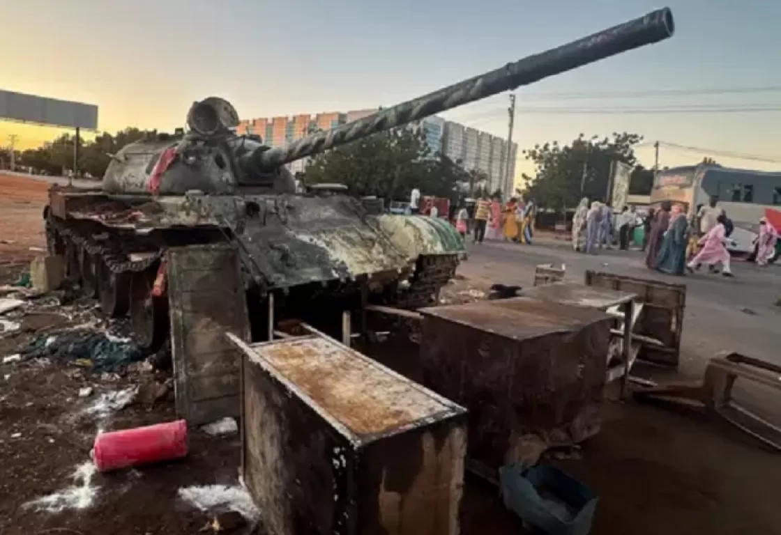 قتل المدنيين ونهب المساعدات... هذا ما يقترفه الجيش والإخوان بالسودان قتل المدنيين ونهب المساعدات... هذا ما يقترفه الجيش والإخوان بالسودان