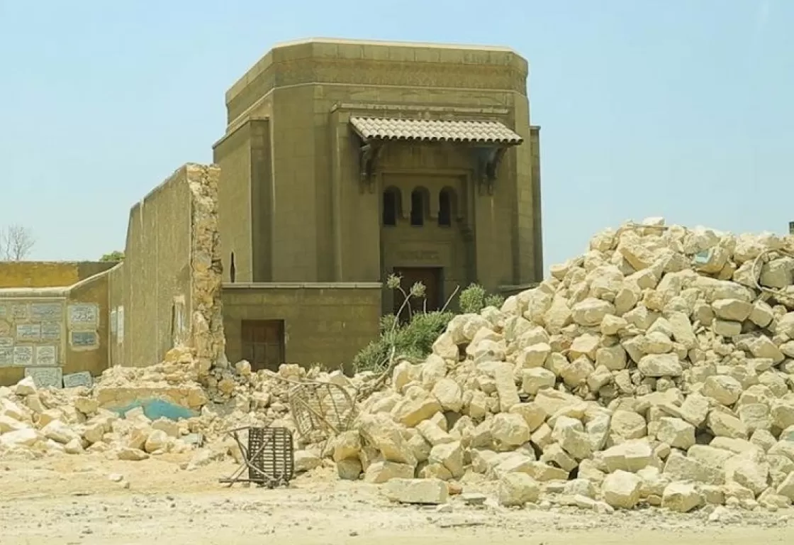 هدم المقابر التاريخية يثير جدلاً بمصر... ما القصة؟ هدم المقابر التاريخية يثير جدلاً بمصر... ما القصة؟