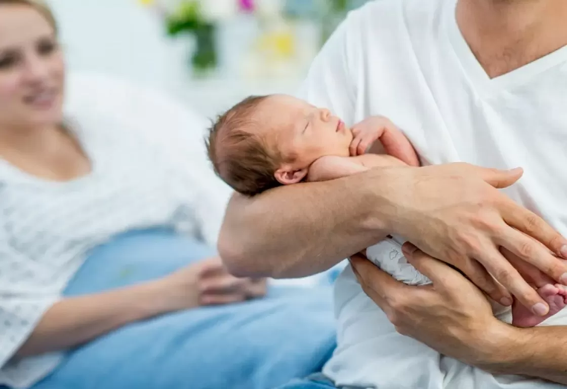 هذا ما يحدث لدماغ الرجل بعد ولادة طفله البكر هذا ما يحدث لدماغ الرجل بعد ولادة طفله البكر