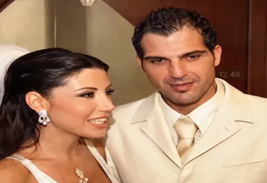 وفاة زوج لورا خليل إثر صعقة كهربائية خلال الاستحمام
