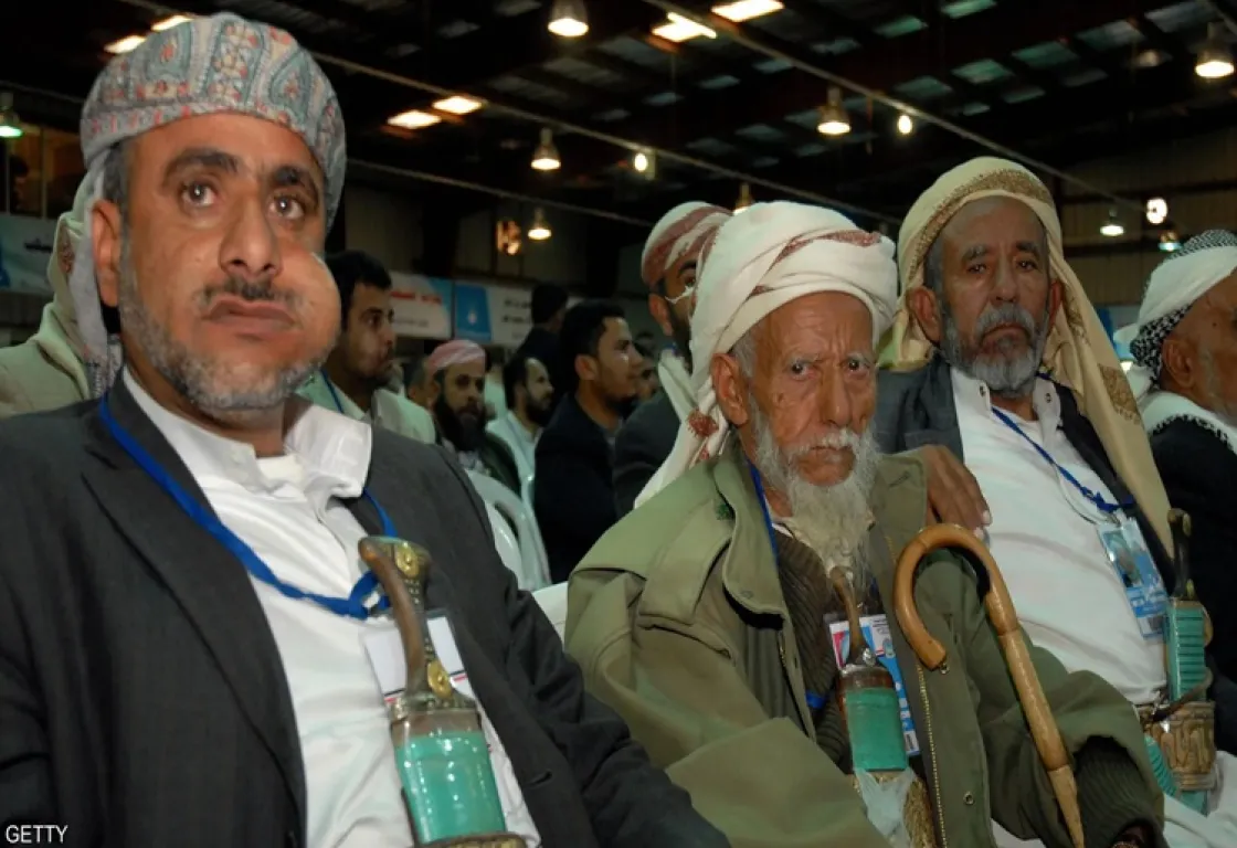 صدمة! كيف نجح "إخوان اليمن" في تمرير إعاشة شهرية ثابتة لقادتهم الأثرياء؟