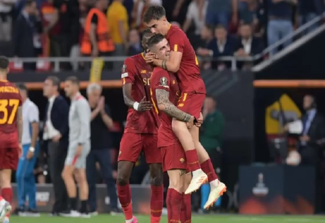 ثلاثي الذئاب على رادار الدوري السعودي