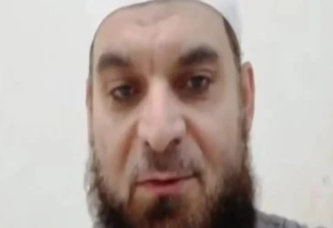 تكفير المجتمع وتشويه الدين... داعية سلفي يكشف أسرار البيئة الفكرية للإخوان