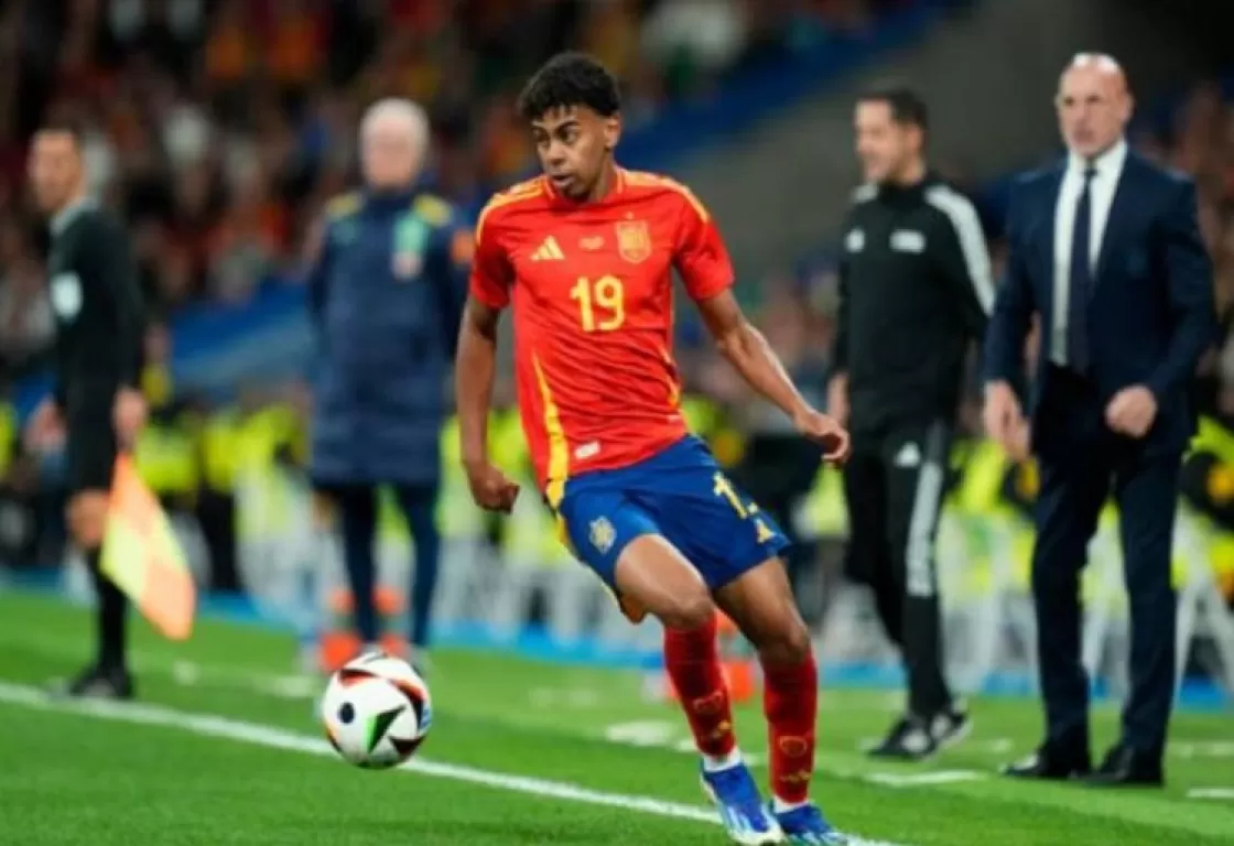 ومن الماء ما قتل.. سبب غريب يفضي إلى طعن والد يامين لامال ومن الماء ما قتل.. سبب غريب يفضي إلى طعن والد يامين لامال