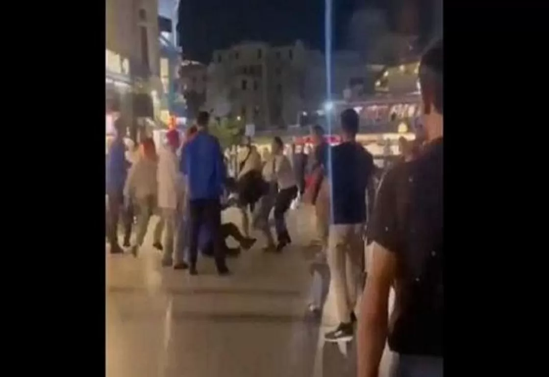 حادثة اعتداء جديدة على سياح عرب في إسطنبول... ما القصة؟ حادثة اعتداء جديدة على سياح عرب في إسطنبول... ما القصة؟