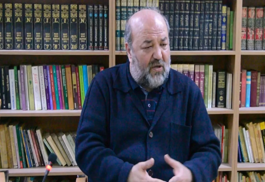 عالم لاهوت يُحذر من العنف الديني والديكتاتورية بحكم أردوغان... ما القصة؟ عالم لاهوت يُحذر من العنف الديني والديكتاتورية بحكم أردوغان... ما القصة؟