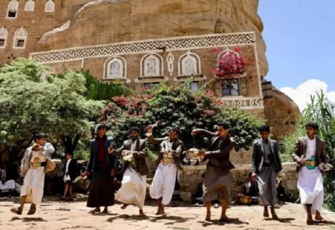 فرضوا استبدال الفن بالزوامل.. الحوثيون يحاصرون "أفراح" اليمن