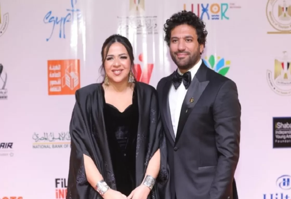 تفاصيل مسرحية "التلفزيون" لحسن الرداد وايمي سمير غانم بمهرجان العلمين تفاصيل مسرحية "التلفزيون" لحسن الرداد وايمي سمير غانم بمهرجان العلمين
