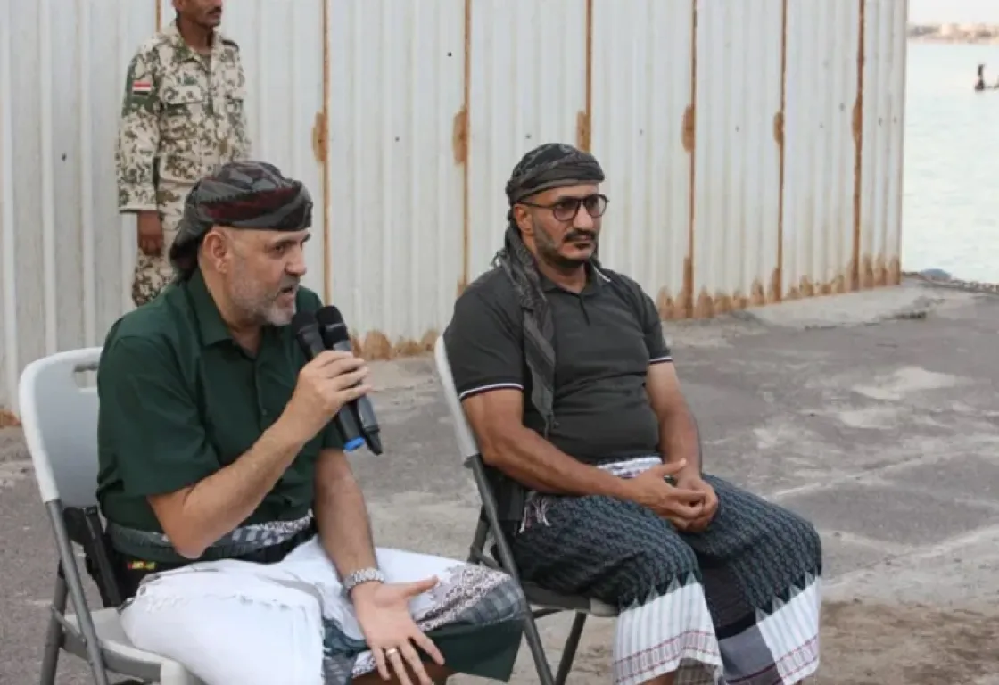 تعز... فساد الإخوان يطال قوت التربويين
