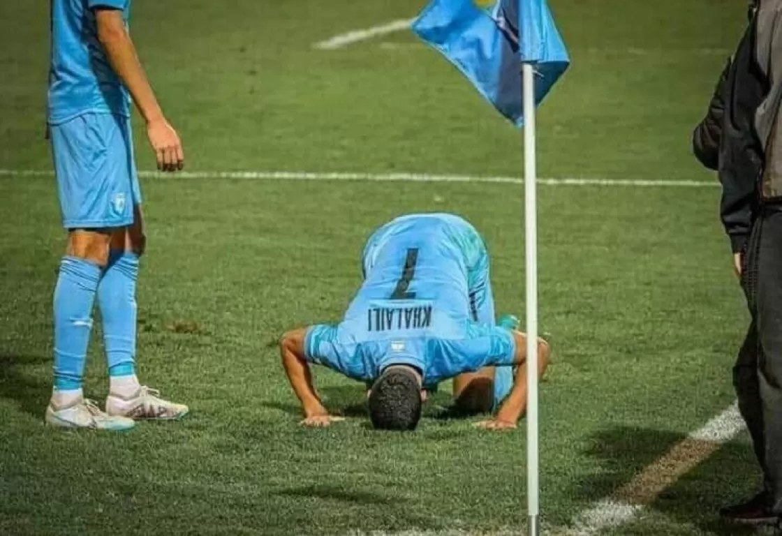 بأقدام عربية وسجدة شكر.. إسرائيل في نصف نهائي كأس العالم للشباب!