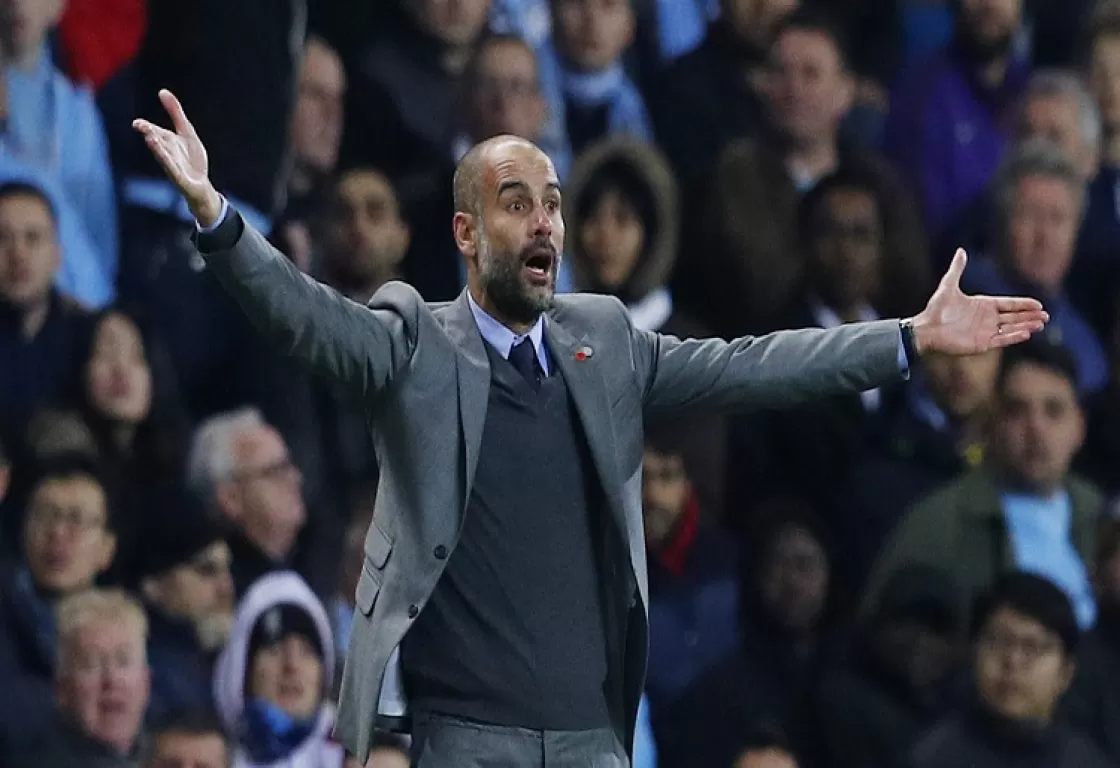 مانشستر سيتي يكشف موقف جوارديولا من الاستمرار مع الفريق