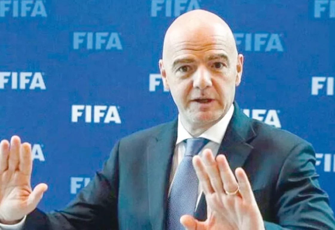 حلم جياني إنفانتينو يمر عبر الرياض حلم جياني إنفانتينو يمر عبر الرياض