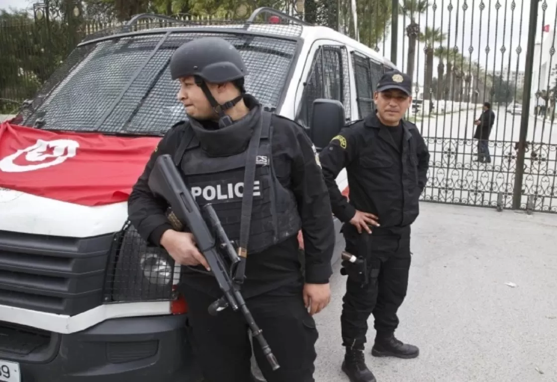 قيدوه وقتلوا زوجته.. جريمة بشعة تهز تونس.. هذه تفاصيلها قيدوه وقتلوا زوجته.. جريمة بشعة تهز تونس.. هذه تفاصيلها