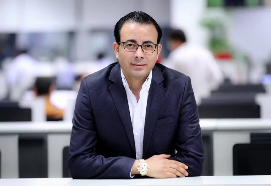 كاتب مصري يصنف الإخوان إلى ستة أنواع بالأدلة والبراهين