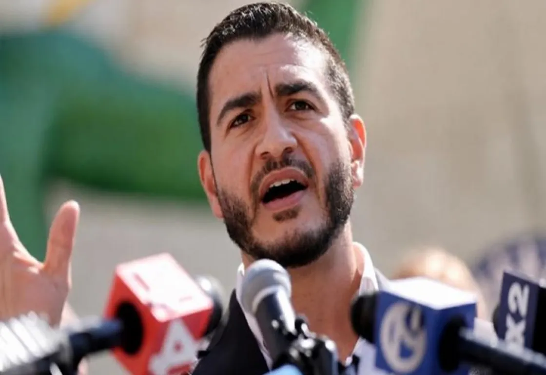 عبدالرحمن السيد تحت نيران ترامب والجمهوريين.. و«شبهة» الإخوان تلاحق المرشح الديمقراطي
