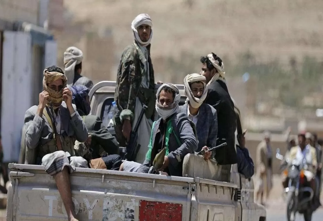 غضب في "صنعاء الحوثيين" على وقع جرائم قتل وسطو وترهيب غضب في "صنعاء الحوثيين" على وقع جرائم قتل وسطو وترهيب