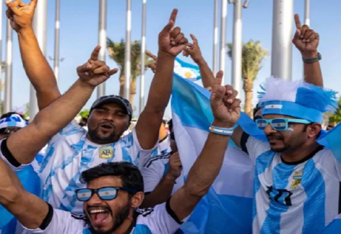 ما حقيقة استعانة قطر بمشجعين هنود "مزيفين" بكأس العالم؟.. منظمو المونديال يجيبون ما حقيقة استعانة قطر بمشجعين هنود "مزيفين" بكأس العالم؟.. منظمو المونديال يجيبون