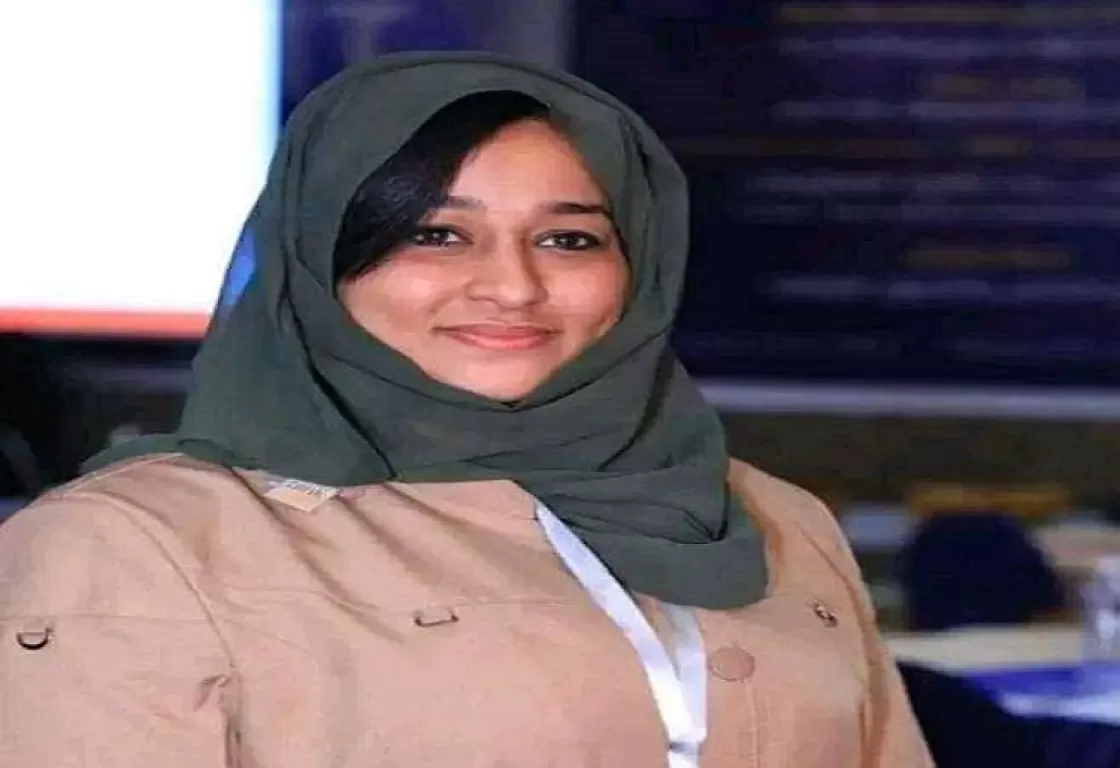 جرائم الحوثيين بحق اليمنيات.. قصة فاطمة العرولي المحكوم عليها بالإعدام جرائم الحوثيين بحق اليمنيات.. قصة فاطمة العرولي المحكوم عليها بالإعدام