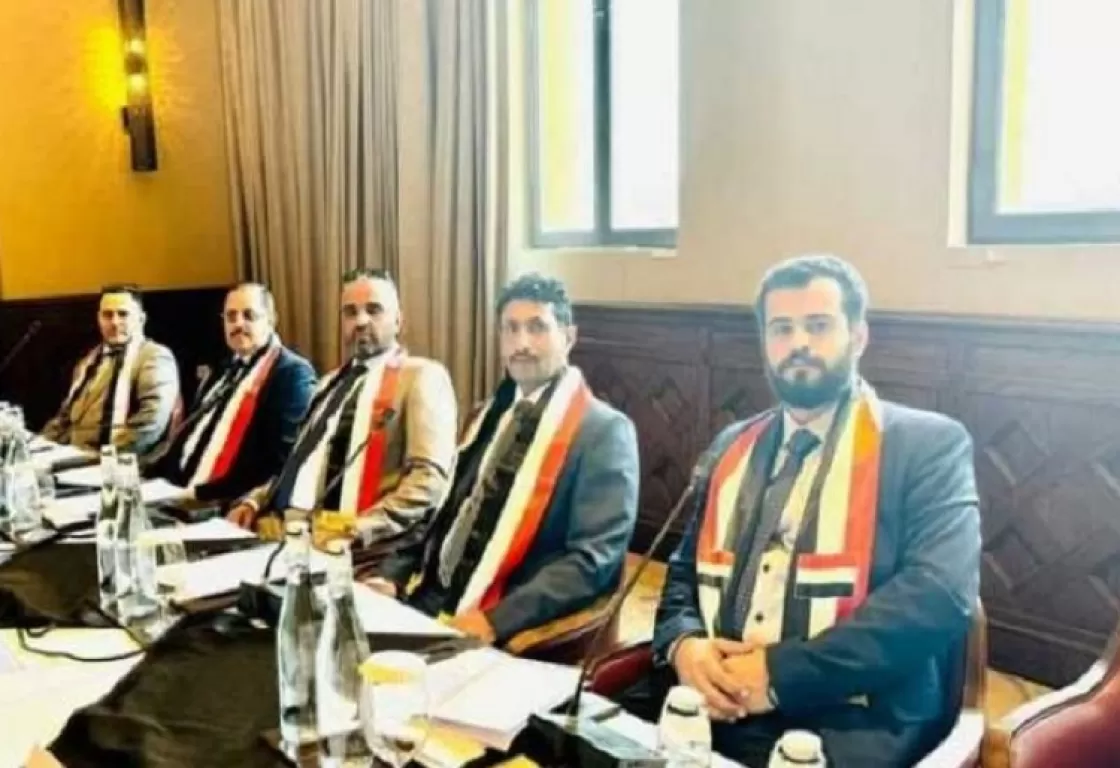 مفاوضات مسقط.. الإفراج عن 50 أسيراً حوثياً مقابل قيادي إخواني.. من هو؟
