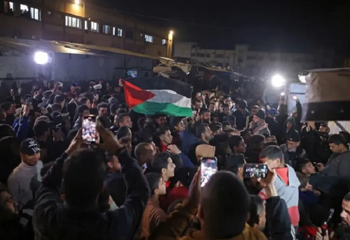 سكان غزة يُعبّرون عن شكرهم وامتنانهم لجهود مصر العظيمة في وقف حرب الإبادة