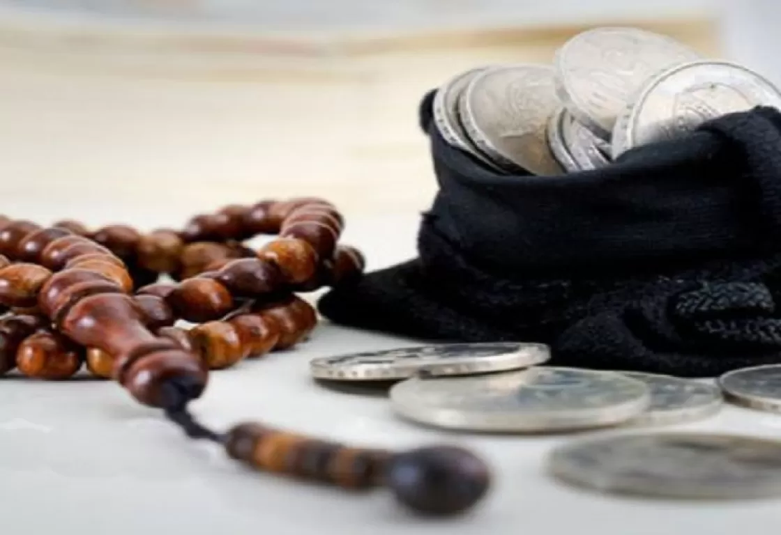 التجارة بالدين.. ساء ما يفعلون التجارة بالدين.. ساء ما يفعلون