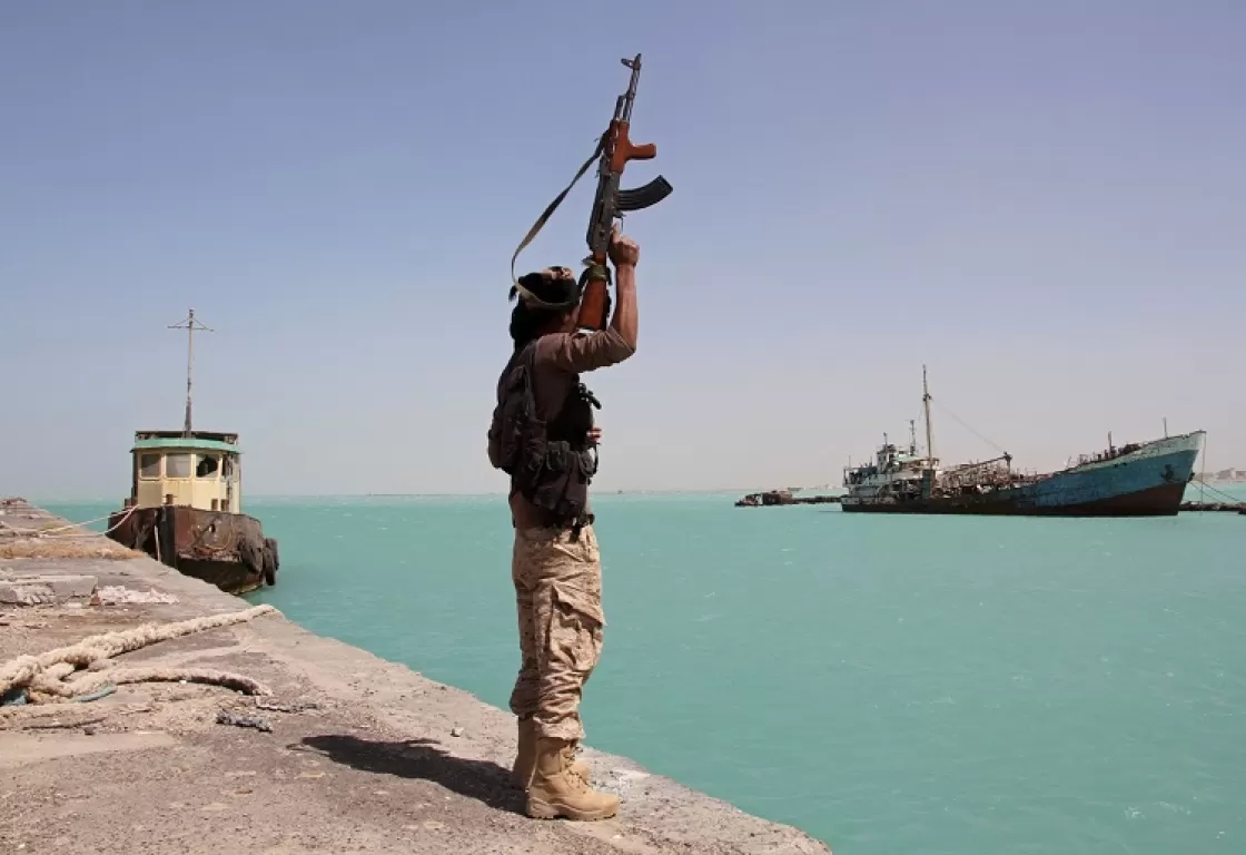 إيران ودعم الدور الحوثي في البحر الأحمر إيران ودعم الدور الحوثي في البحر الأحمر