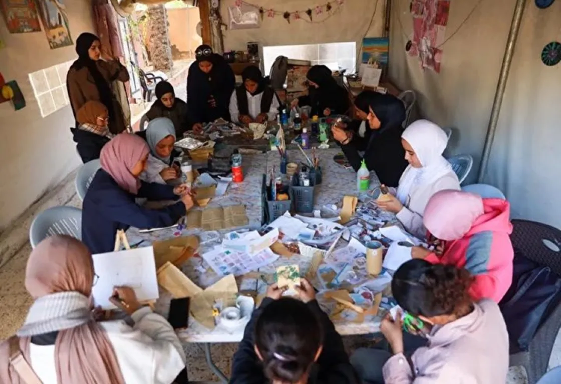 من فقدان العمل إلى ابتكار المهن... كيف نجا حرفيو غزة؟