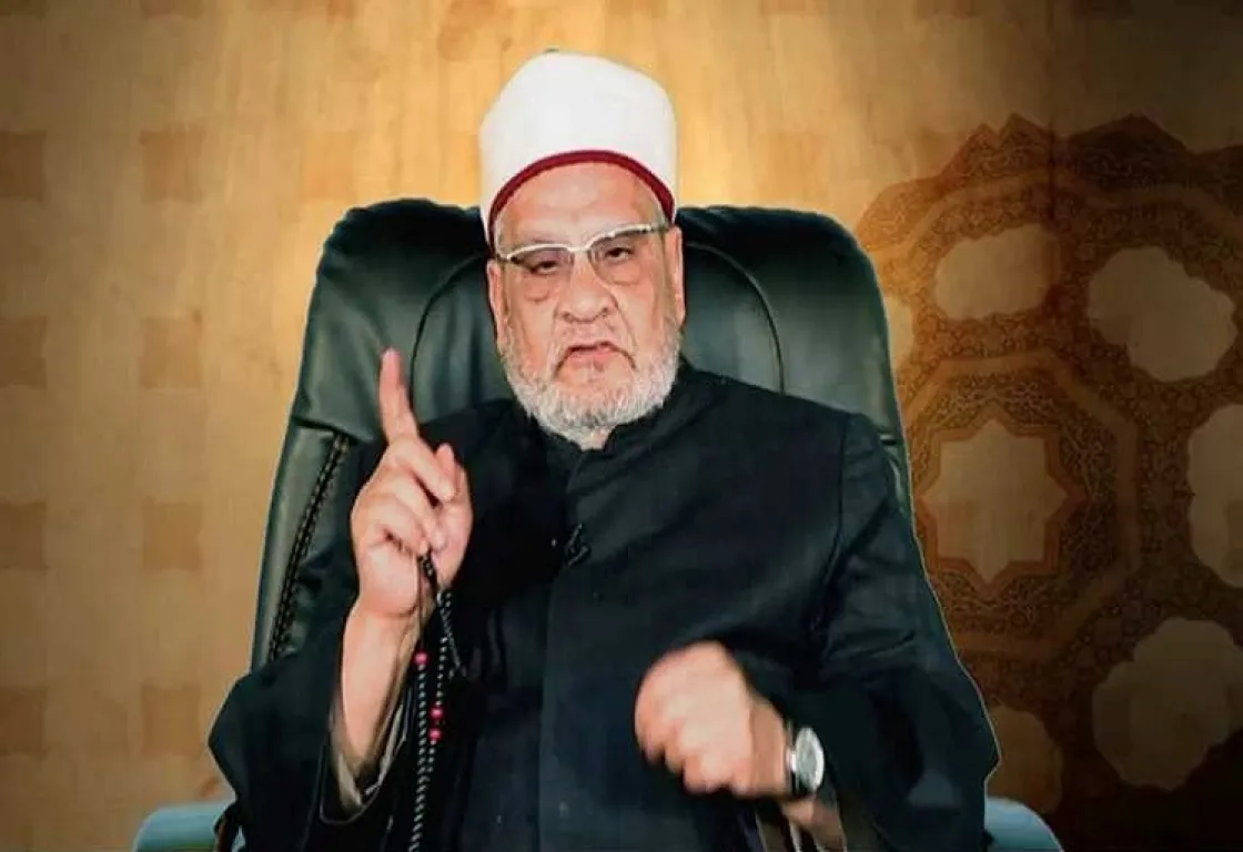 أحمد كريمة يكشف محاولات تجنيده من قبل “الإخوان” ويتهمهم بحرق سيارته: تفاصيل وشهادات 