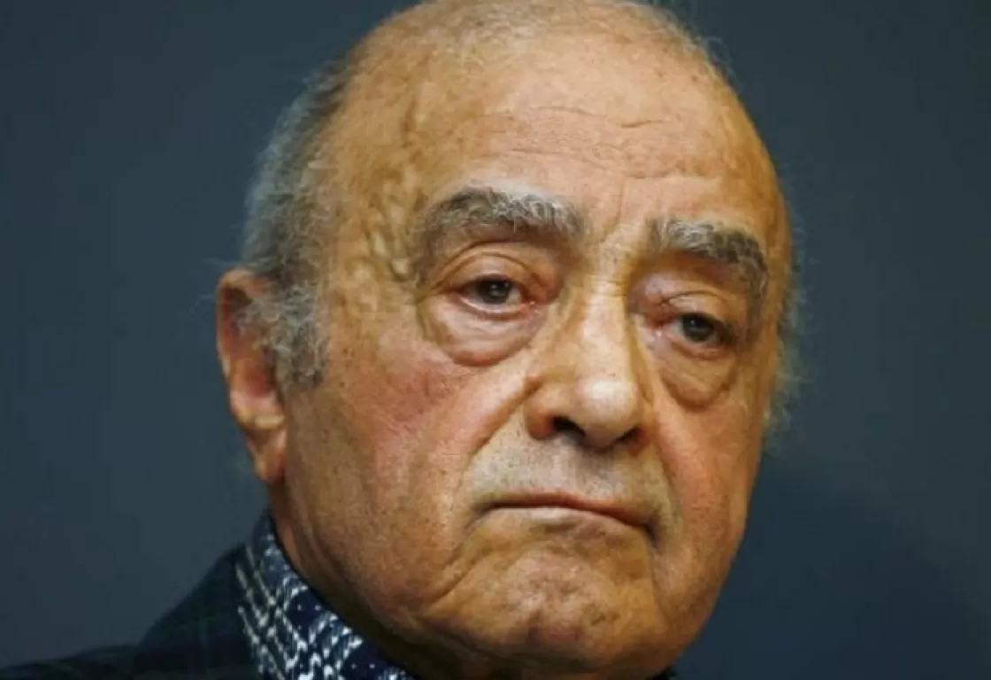 رحيل مومو.. قصة المصري الذي امتلك فريقاً في إنجلترا ووصف مسؤولي الكرة بـ "الحمير" رحيل مومو.. قصة المصري الذي امتلك فريقاً في إنجلترا ووصف مسؤولي الكرة بـ "الحمير"