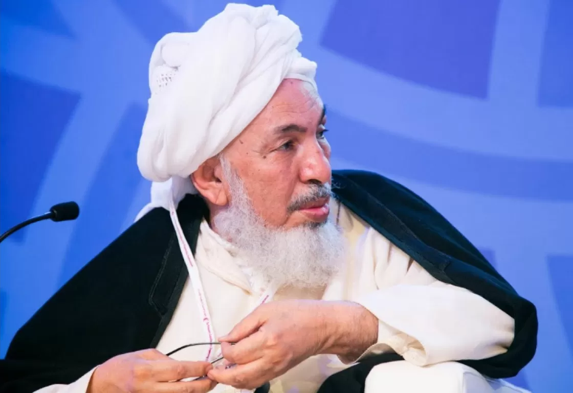 عبدالله بن بيه: علّامة أربكت آراؤه تيارات الإسلام السياسي عبدالله بن بيه: علّامة أربكت آراؤه تيارات الإسلام السياسي