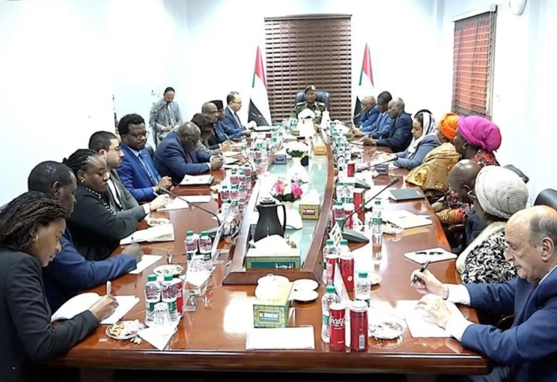 ويلتون بارك أمام اختبار السودان.. مخاوف من استغلال الإخوان للمسارات الدولية لاستعادة النفوذ