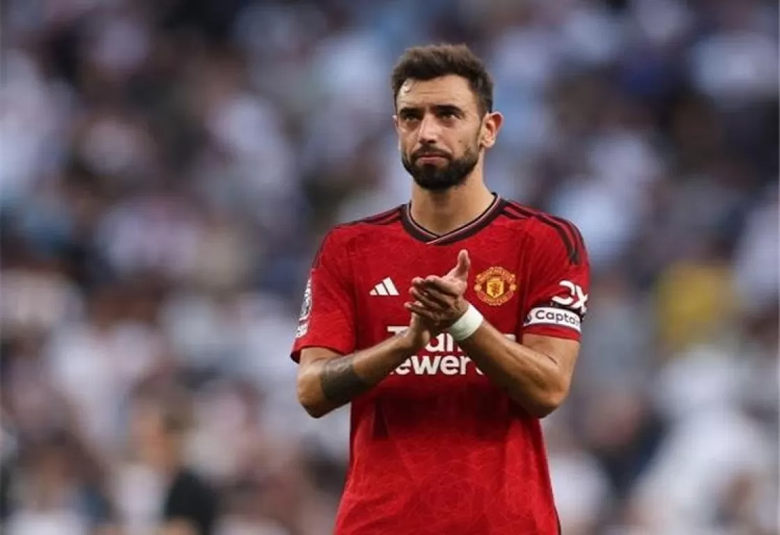 فرنانديز يرد على أنباء انتقاله إلى الدوري السعودي فرنانديز يرد على أنباء انتقاله إلى الدوري السعودي