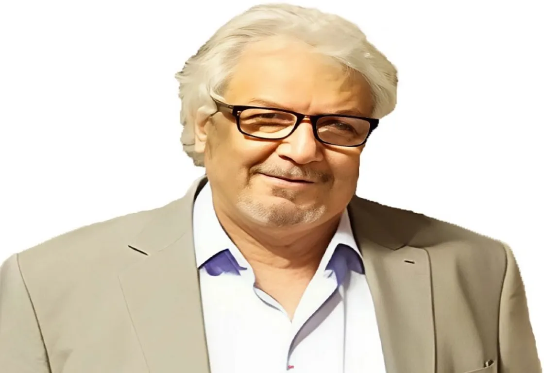 حكّاء الشوايا في زمن الخراب.. محمد الحاج صالح كاتب يداوي الجسدين حكّاء الشوايا في زمن الخراب.. محمد الحاج صالح كاتب يداوي الجسدين