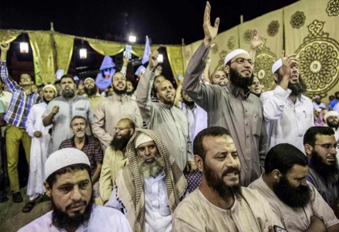 جماعة الإخوان تلوّح بالعنف في مواجهتها مع الدولة المصرية جماعة الإخوان تلوّح بالعنف في مواجهتها مع الدولة المصرية