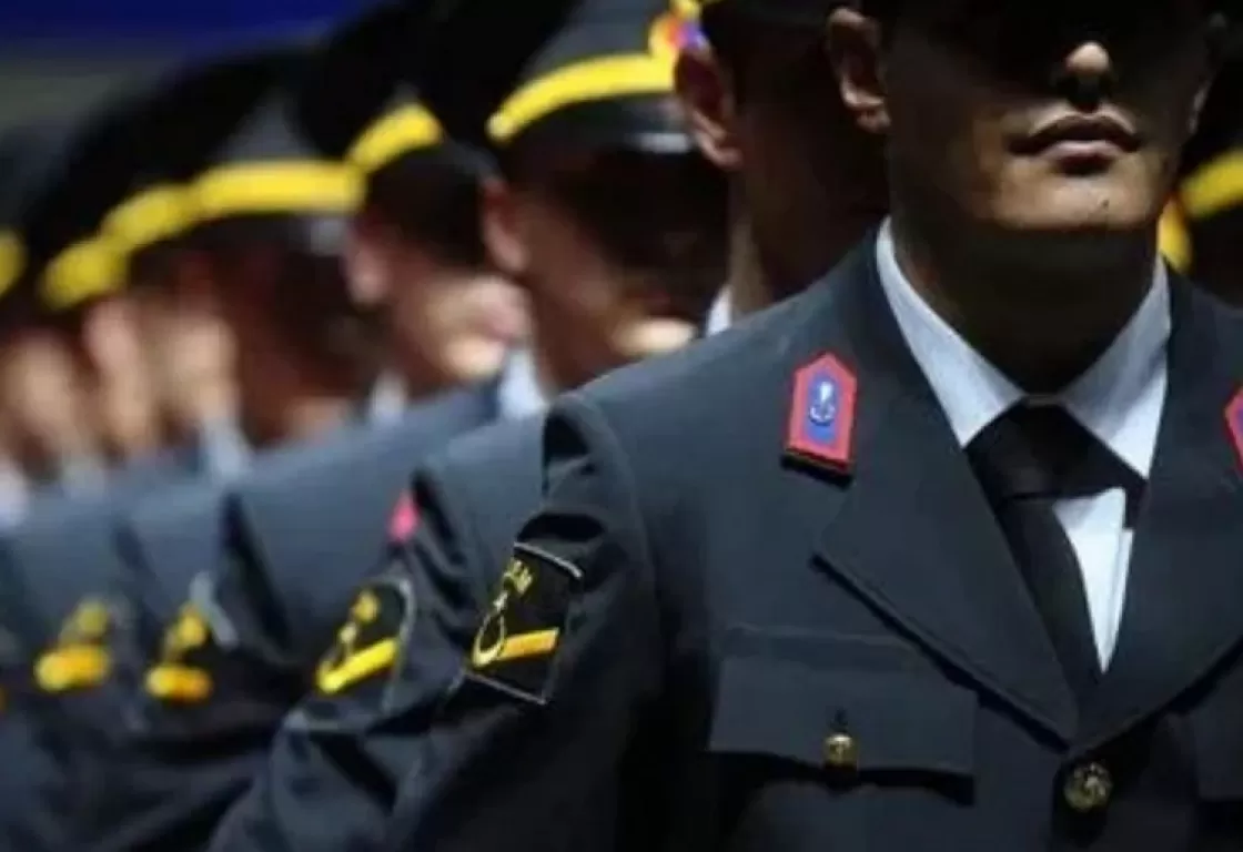 زيادة مفاجئة برواتب الضباط وضباط الصف قبيل الانتخابات التركية... لماذا؟ زيادة مفاجئة برواتب الضباط وضباط الصف قبيل الانتخابات التركية... لماذا؟