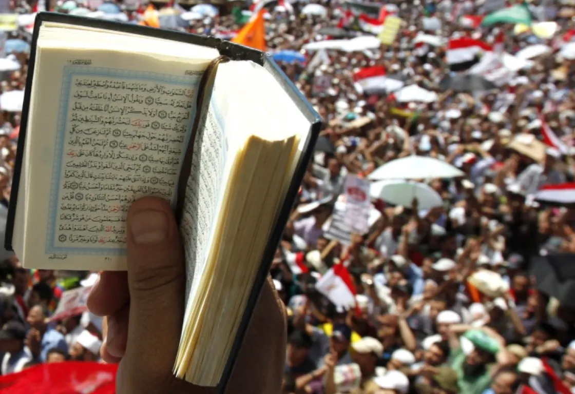 الإسلاميون والإشغال اليومي للسيطرة على الأتباع