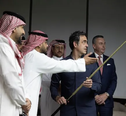 أسطورة البلياردو عن انتقاله إلى دبي.. واحة منحتني بداية نظيفة