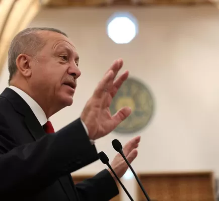 هل تدخل أردوغان وحزبه بالحكم ضد إمام أوغلو؟ تقارير إعلامية تجيب