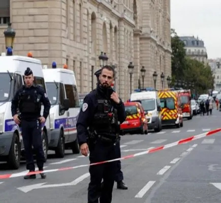 ليون تحت ضغط التطرف المزدوج.. تحالف مشبوه بين اليمين والإسلام السياسي
