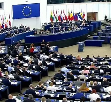 البرلمان الأوروبي يطالب إيران بوضع حدٍ لأشكال التمييز ضد النساء... ما الجديد؟