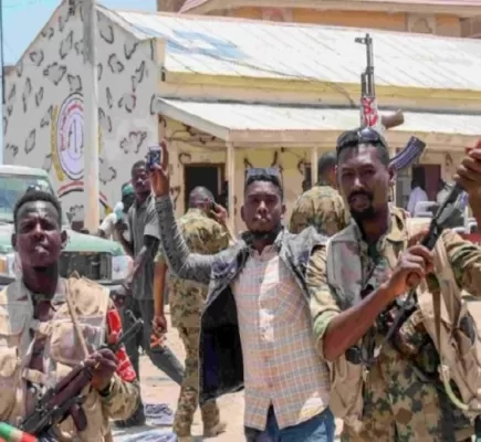 خروج آخر قادة الجيش السوداني من الخرطوم... &amp;quot;لم يتبقَ غير ميليشيات الإخوان&amp;quot;