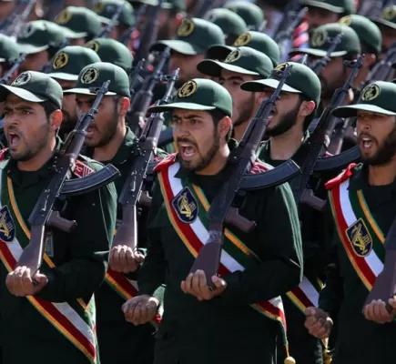 استهداف عناصر الحرس الثوري و(4) ملالي... إمام السُنة يوجه نصيحة للنظام الإيراني