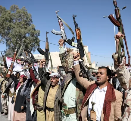 الحوثيون يستهدفون المدنيين في هذه المدن اليمنية