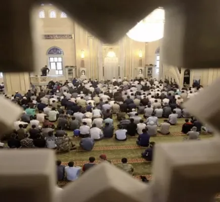 سلطة النص وتحولات المعنى مسارات التأويل الديني من تخصص الفقيه إلى تمثلات العامة