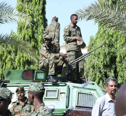 السودان: البلد الذي اختطفه الإخوان وتريد إيران دفنه