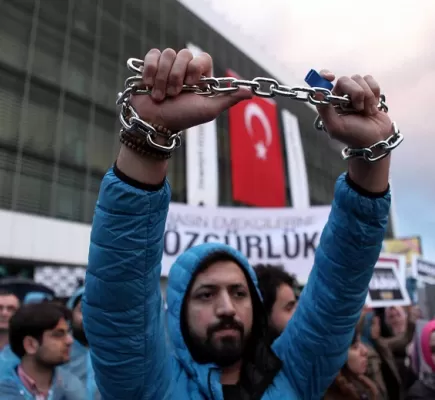 تركيا تشهد أخطر انتهاكات لحرية الصحافة في أوروبا... ما التفاصيل؟