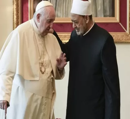 البابا فرنسيس والسلام مع الإسلام
