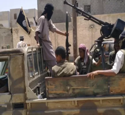 تنظيم القاعدة يستهدف القوات الجنوبية بعد هزيمته في أبين وشبوة